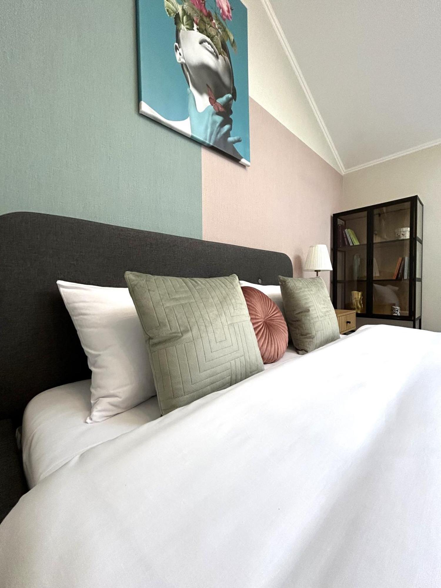 Modern Apartment, 5Mins To Rynok Square 리비프 외부 사진